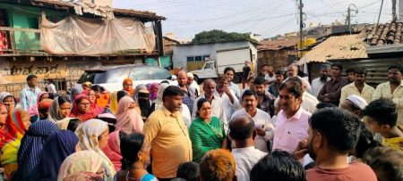 आमदार आसिफ सेठ यांनी दिली कसाई गल्लीला भेट WhatsApp-Image-2024-01-12-at-15.09.05_6f0506f0.jpg