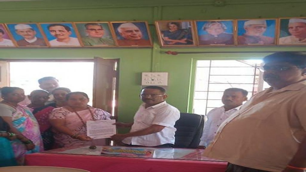 आचरा मासळी मार्केटमध्ये मासळी विकण्यावरून वाद