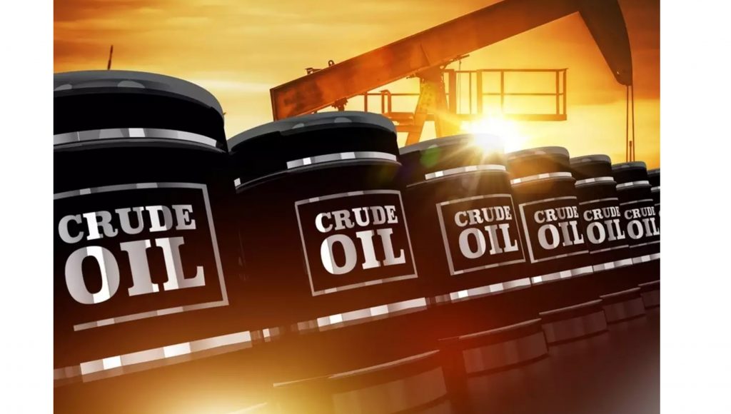 कच्च्या तेलाच्या किमती वर्षात 12 टक्के घटल्या Crude oil prices fell 12 percent on the year