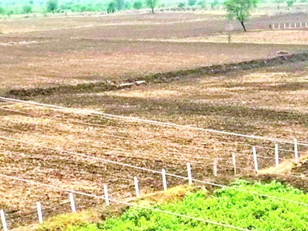 शेतकऱ्यांनो तुमच्या जमिनी तुम्ही सांभाळा! Farmers, take care of your land!