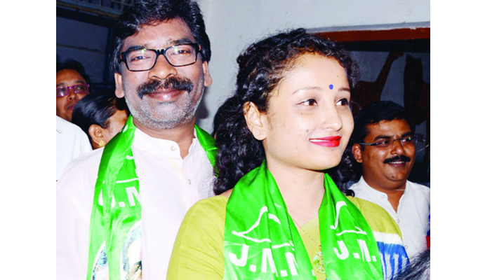 If action is taken by ED, wife will get chief ministership