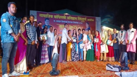 बेस्ट कपल स्पर्धेचे मानकरी ठरले जांभोरे दाम्पत्य !