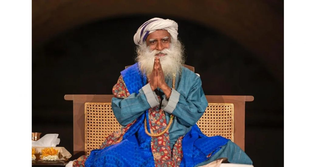 जेनिफरसोबत झळकणार सद्गुरू Sadhguru will appear with Jennifer