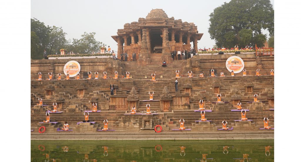 World record of 'Suryanamaskara' in Gujarat