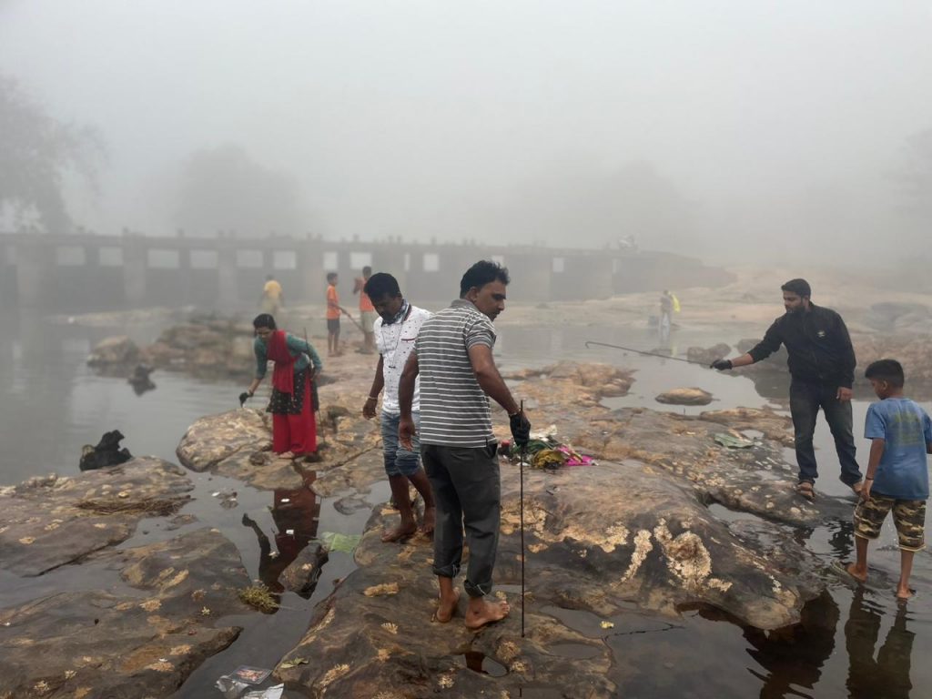 River cleaning campaign at Asoga by the youth of Belgaum