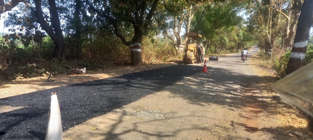 Repair work of Jamboti-Khanapur highway started