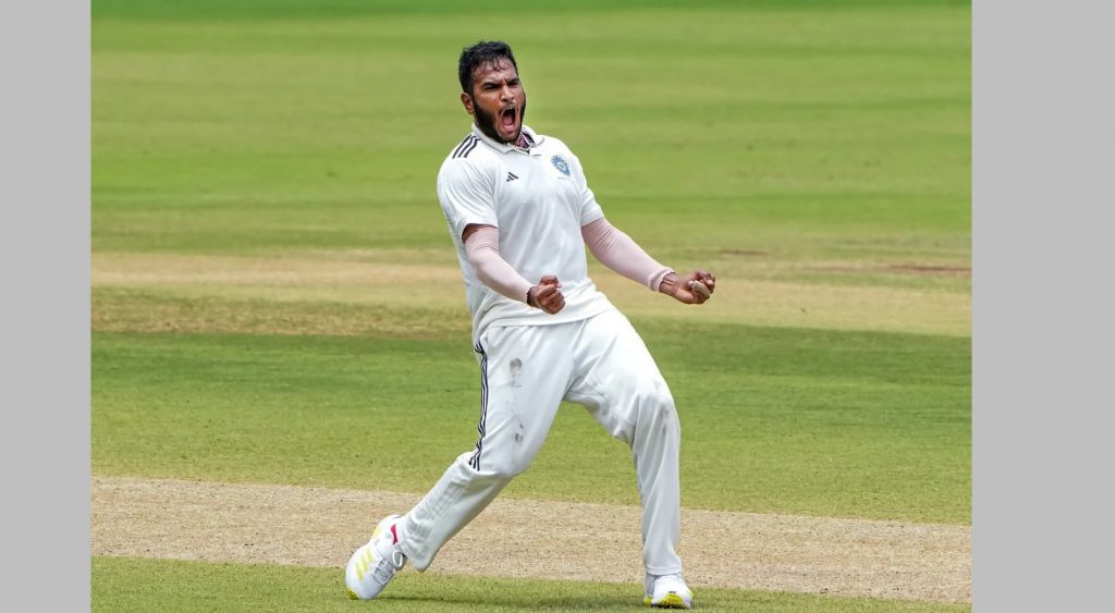 Centuries of Visakha, Srinivas