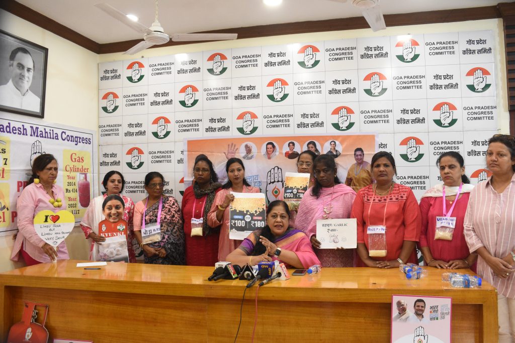 Housewives can't bear the burden of inflation, the government is forcing them to light the stove again!