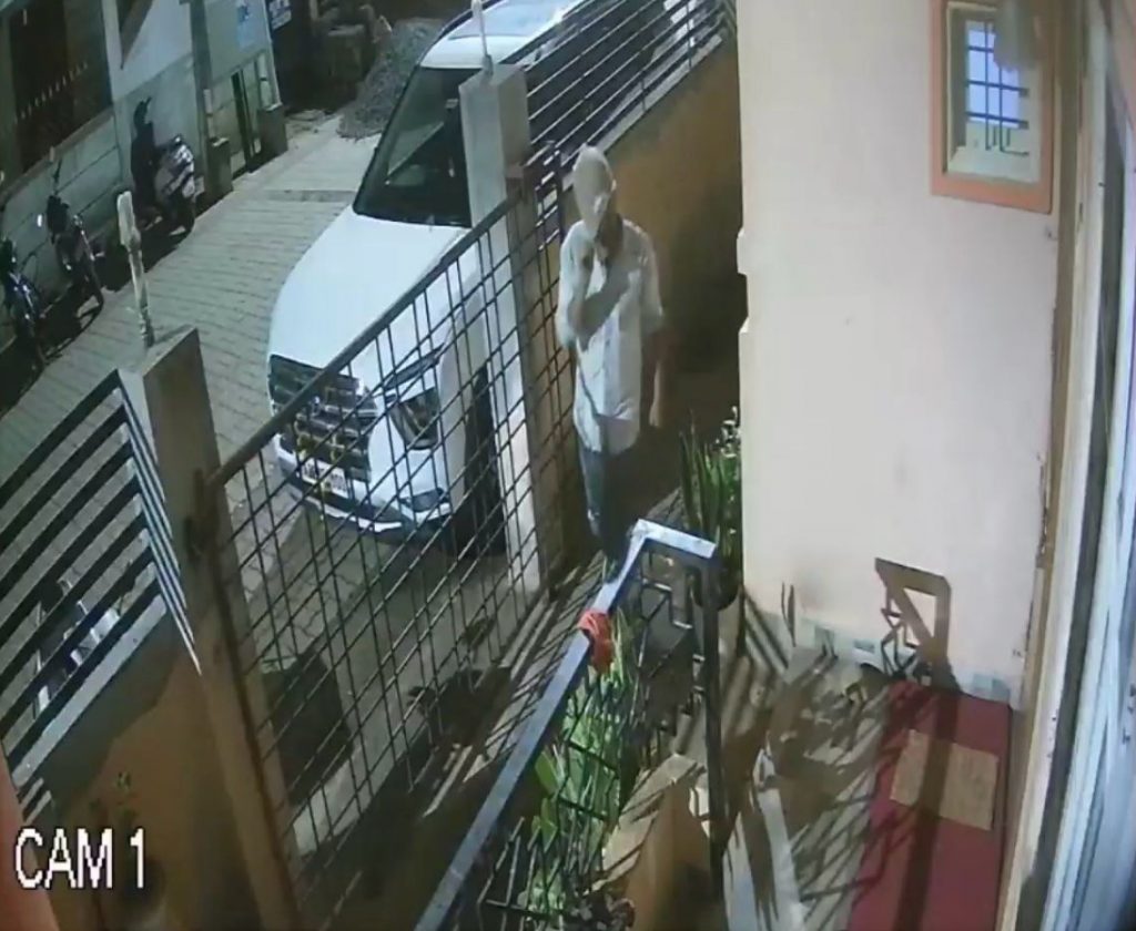 Burglary attempt in Shantinagar-Tilakwadi
