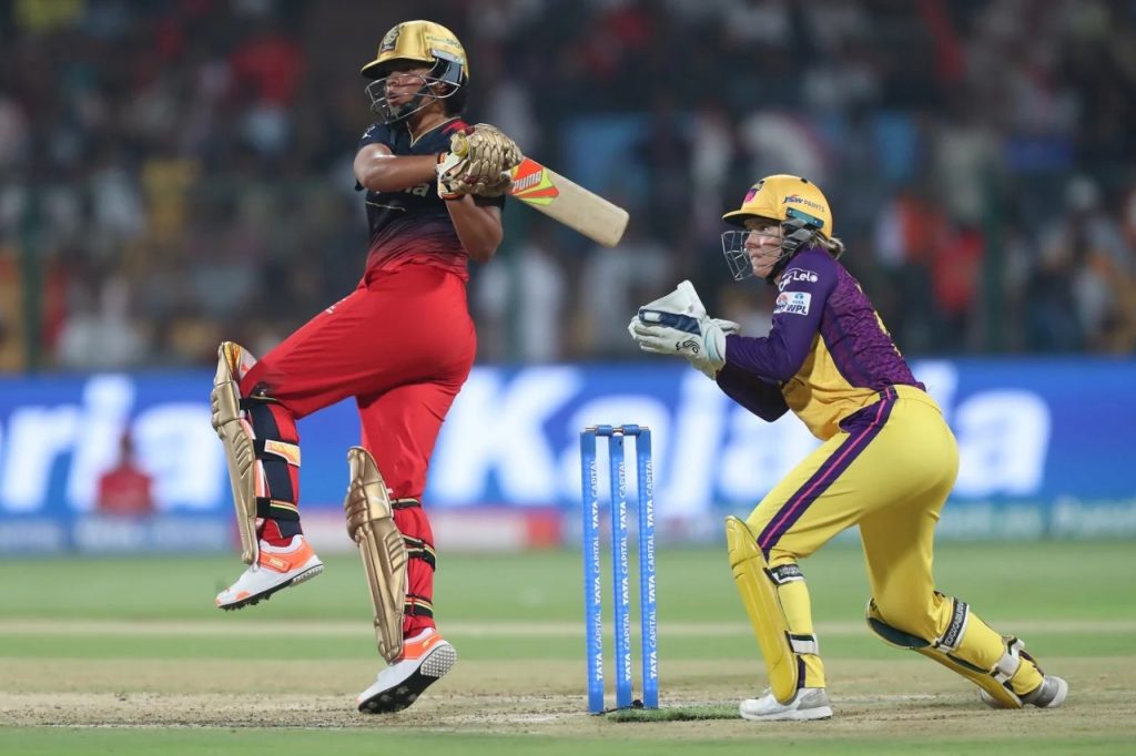 RCB Women win by 2 runs