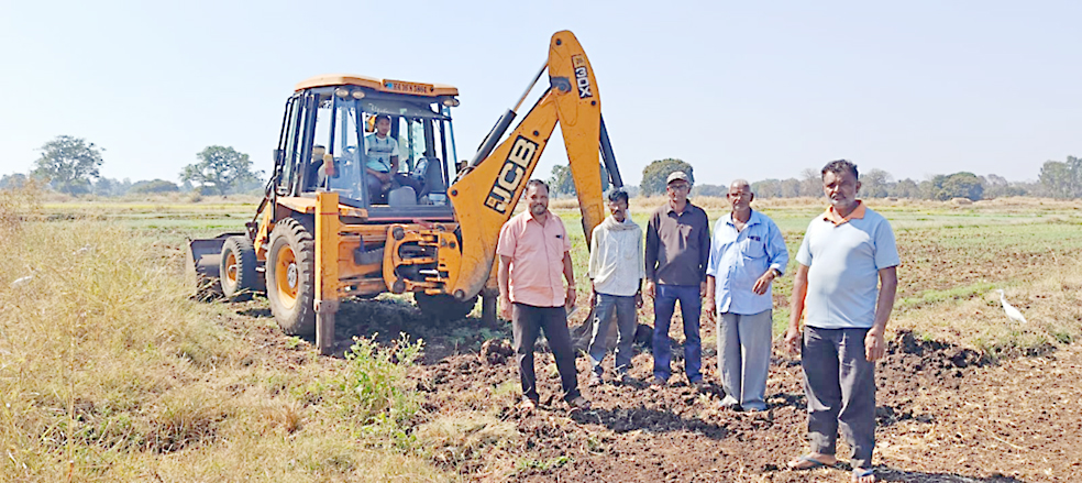 Basarikatti-Mutga temporary link road work started