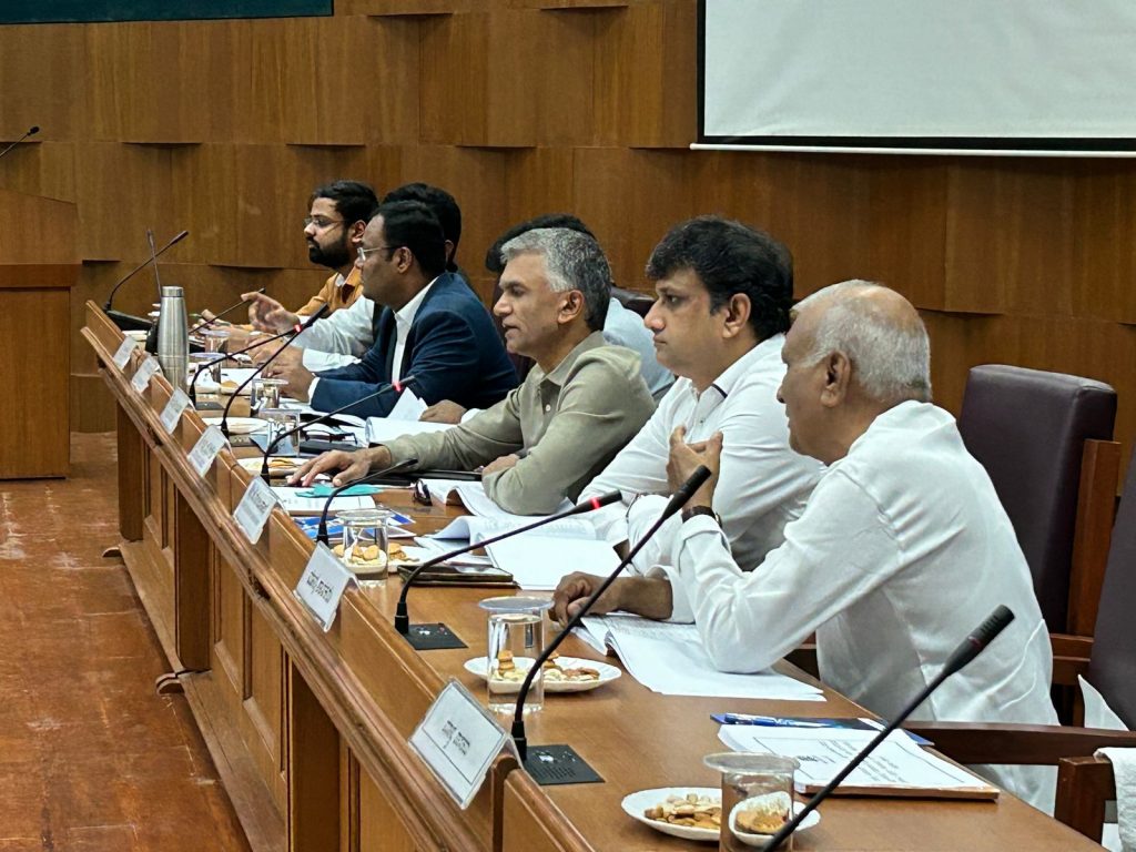 Prepare to face potential water shortages