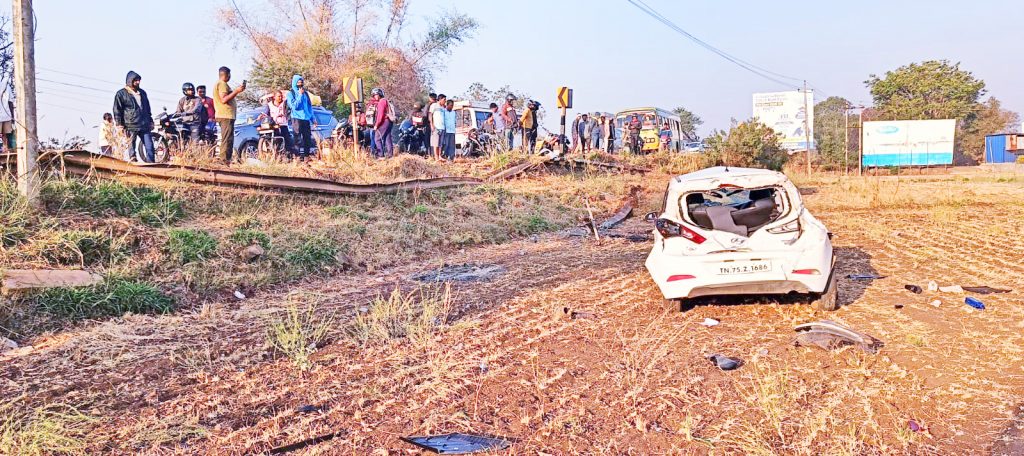 Young woman killed in car accident