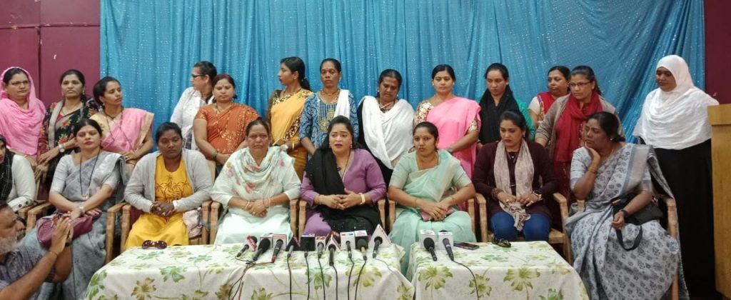 मंत्री जारकीहोळींनी राज्याच्या राजकारणातच राहावे Minister Jarkiholi should stay in state politics