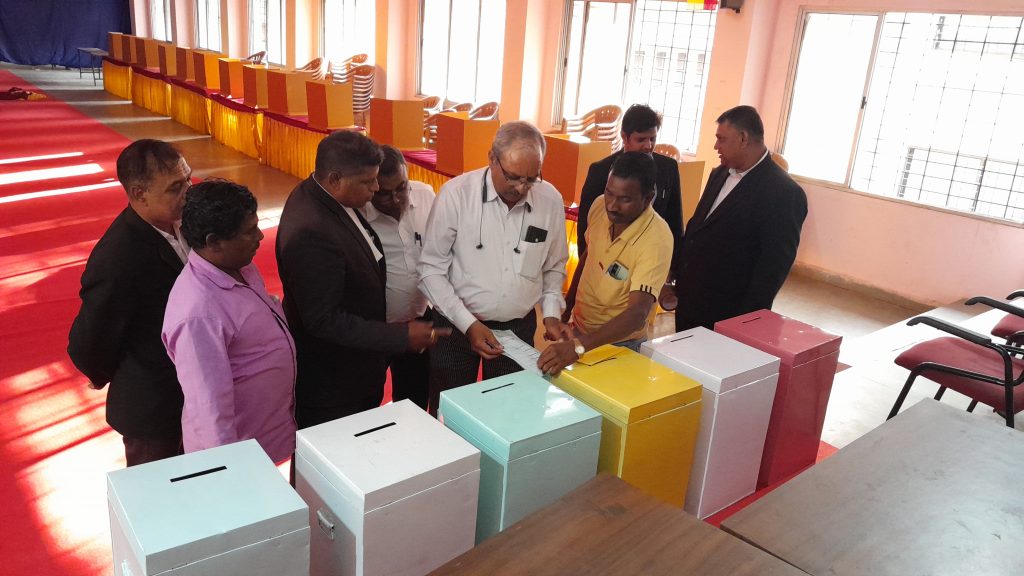 Bar association election today