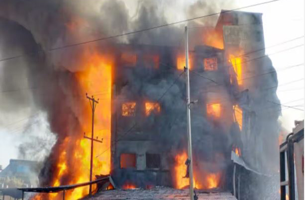 परफ्युम कारखान्याला हिमाचलमध्ये आग Perfume Factory Fire in Himachal