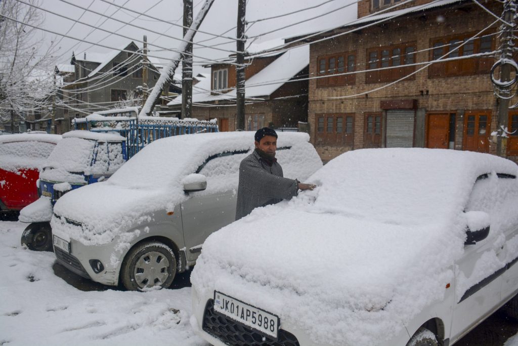 Snow in Jammu and Kashmir, Himachal