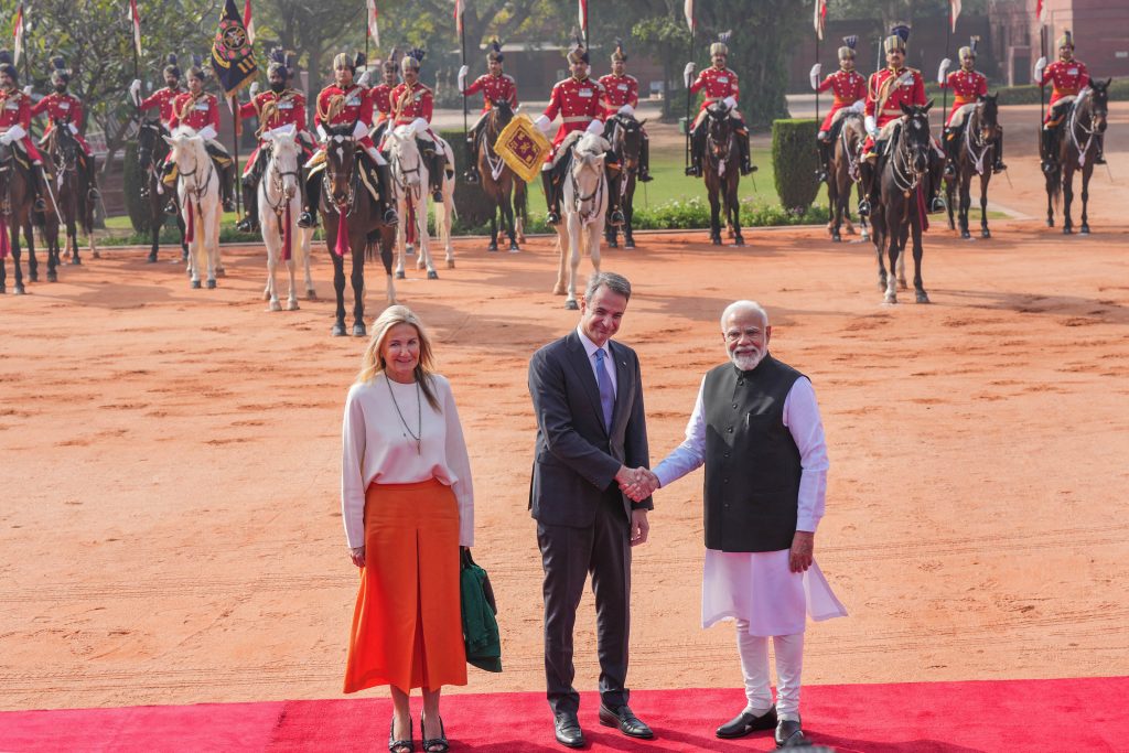 भारताची लोकशाही सामर्थ्यशाली! India's democracy is powerful!