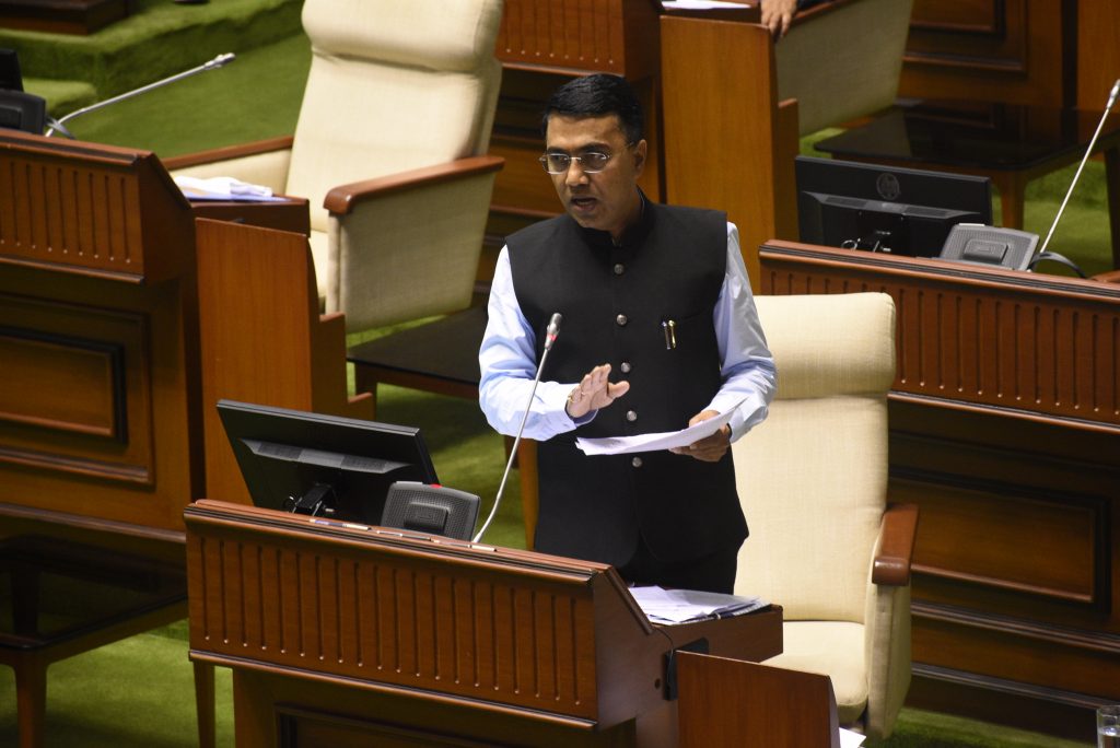 ‘एसटी’ आरक्षणासाठी पुनर्रचना आयोग Restructuring Commission for 'ST' Reservation