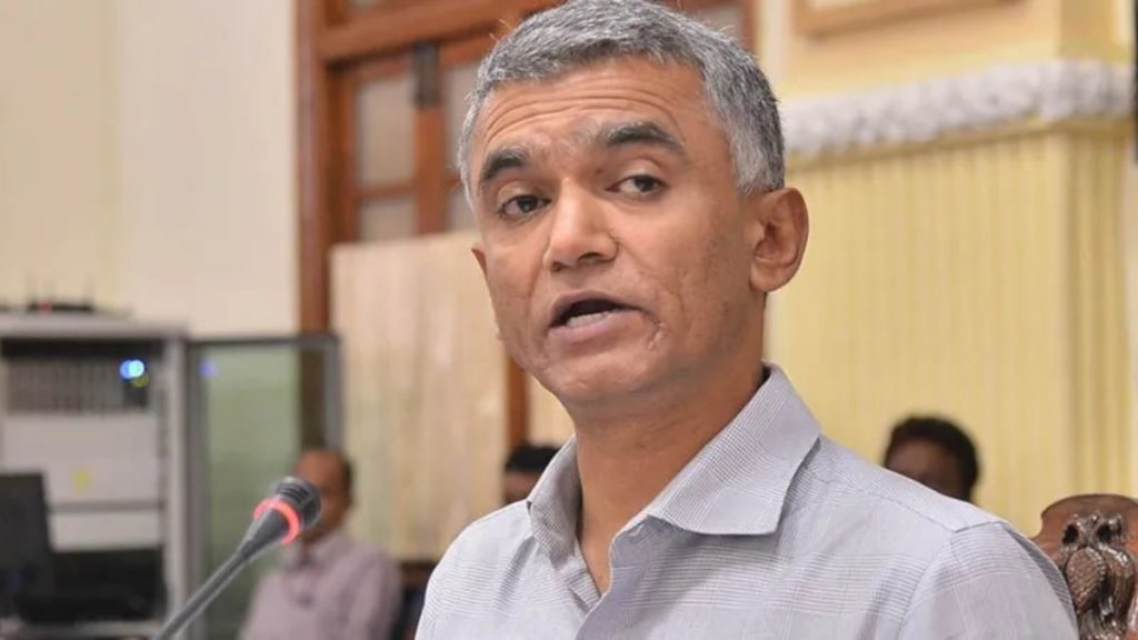 The vacancies in the revenue department will be filled soon