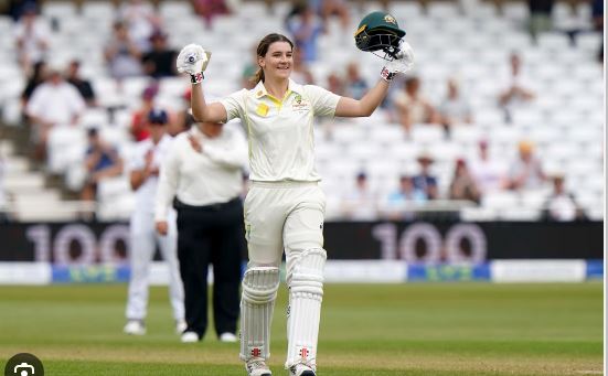 Australian women's cricket team wins by an innings