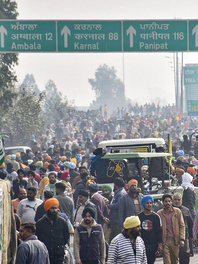शंभू सीमेवर शेतकऱ्यांचा निषेध मोर्चा (पंजाब-हरियाणा) Farmers protest march at Shambhu border (Punjab-Haryana)