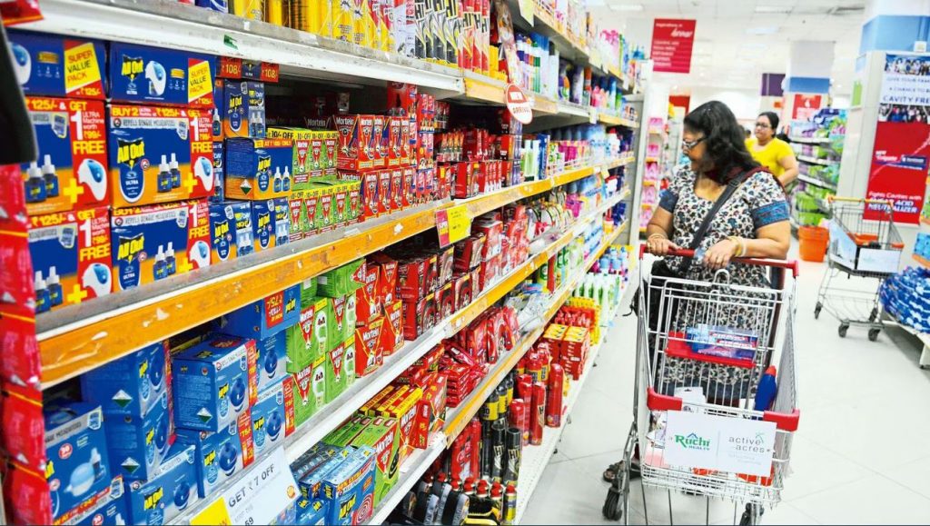 तिसऱ्या तिमाहीत एफएमसीजी उद्योगात 6 टक्क्यांनी वाढ FMCG industry grew by 6 percent in the third quarter