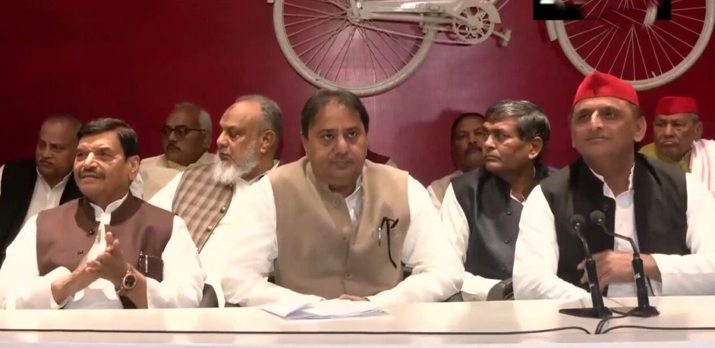 Senior BSP leader Guddu Jamali joins SP