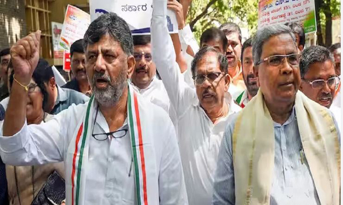 State government's agitation on Jantar Mantar in Delhi today