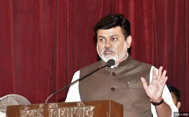 Enlightenment is necessary for industrialization in Konkan