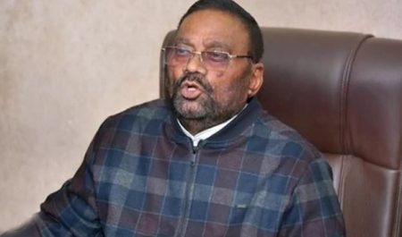 नव्या पक्षाची स्थापना करणार स्वामीप्रसाद मौर्य; सप नेत्यांकडून मनधरणीचे प्रयत्न Swamiprasad Maurya will establish a new party