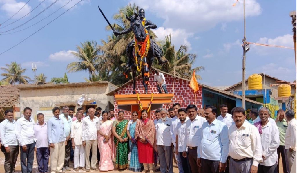 Everyone should follow the example of Chhatrapati Shivarai