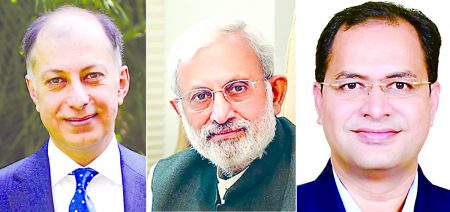 Kiran Thakur, Dr. Naushad Forbes, Gaikwad, D.Litt
