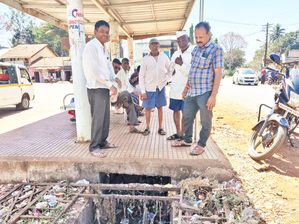 The pothole at Uchgaon bus stand became a death trap