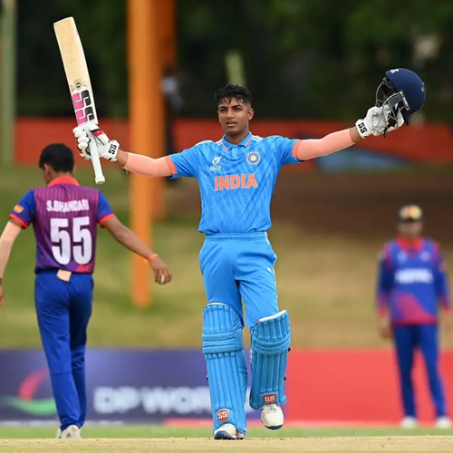 बीडचा हुकमी एक्का – सचिन धस! शैलीदार फलंदाजीने गाजवला युवा विश्वचषक sachin dhas