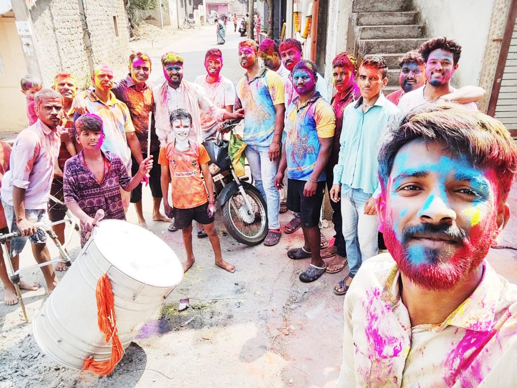 Color festival in Khadarwadi-Bastwad area