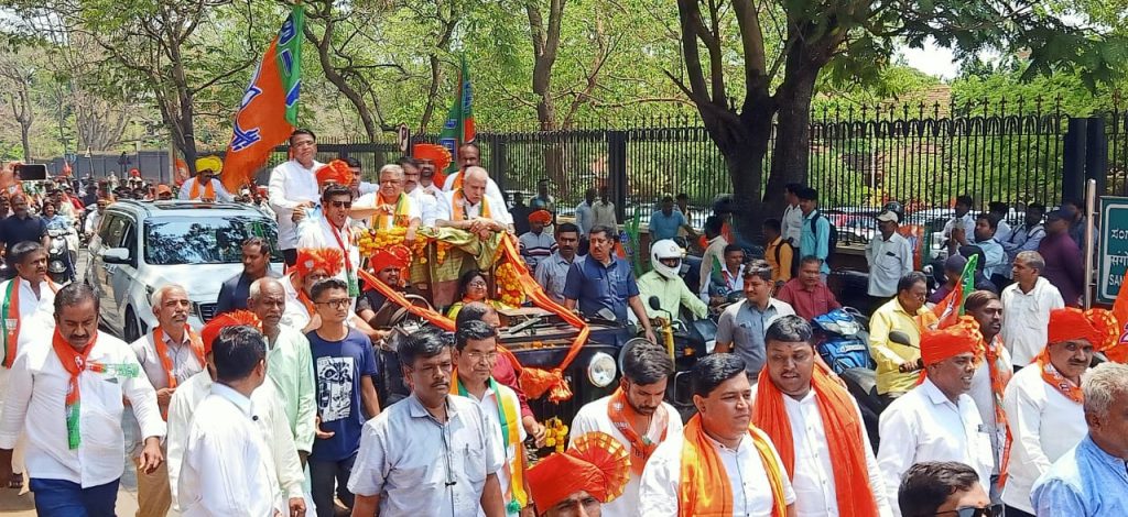 Elect Jagdish Shettar by more than 2 lakh votes