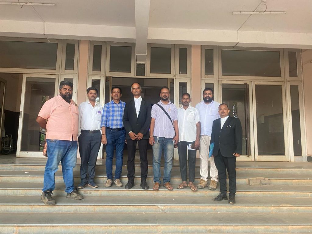 दोन खटल्यांमध्ये म.ए.समितीच्या कार्यकर्त्यांना जामीन Bail to MA Committee workers in two cases