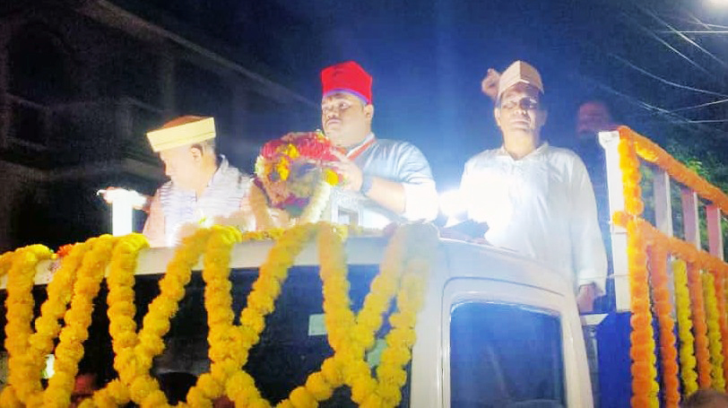 Gulalotsav of Damodar starts on 2nd of Shishirotsav of Jambavali