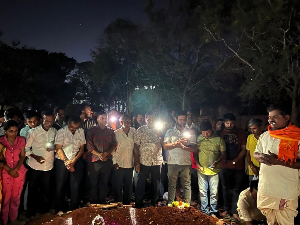 Blaze on the streets; A dark path in the cemetery