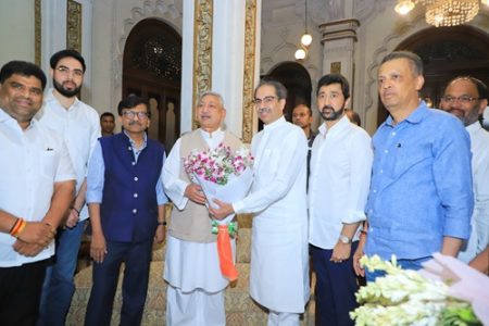 Uddhav Thackeray met Rich Shahu Maharaj Chhatrapati