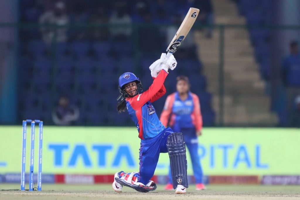 4th win in a row for Delhi Capitals