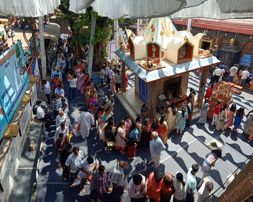 महाशिवरात्र : शहर परिसरात बम बम भोलेचा गजर! Mahashivratri: Bam Bam Bhole alarm in the city area!