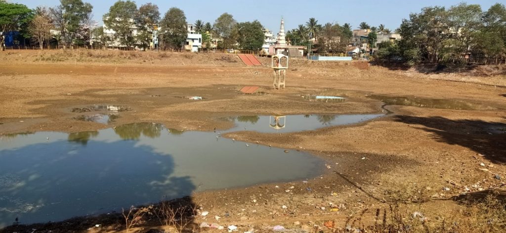 जिल्ह्यातील कोरड्या तलावांचे पुनरुज्जीवन Revitalization of dry lakes in the district
