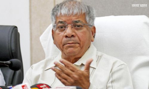 ‘महाविकास’मधून बाहेर पडणार नाही…पण त्यांनी आपापसातील वाद मिटवावा- प्रकाश आंबेडकर prakash Ambedkar