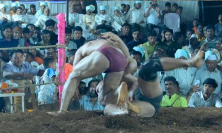 राशिवडेच्या मैदानात सिकंदरचीच बाजी ! हरियाणा केसरीचा मल्ल सोनुकुमार पराभूत