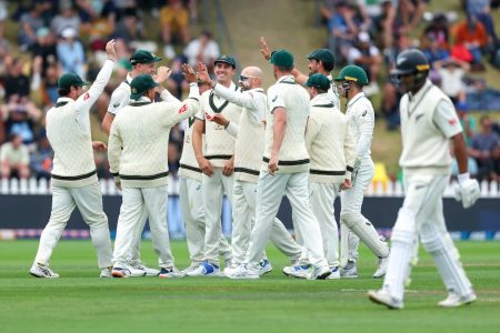 ऑस्ट्रेलिया आठ वर्षानंतर न्यूझीलंडमध्ये यशस्वी