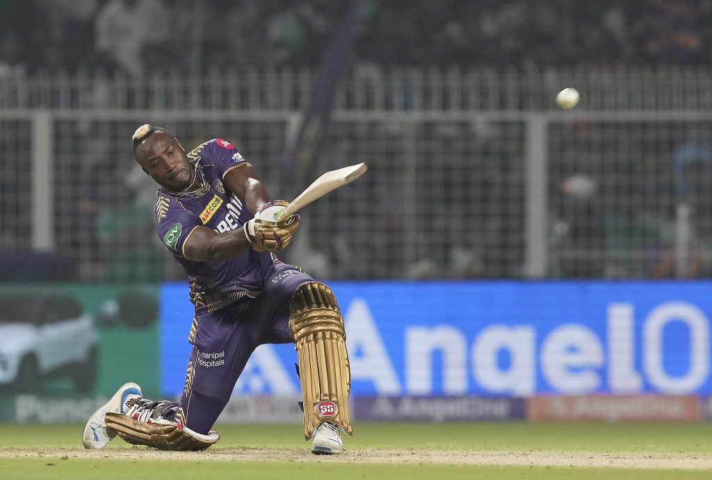 Kolkata Knight Riders win by 4 runs