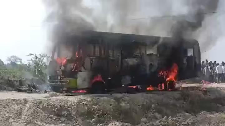 Five passengers died due to falling power line