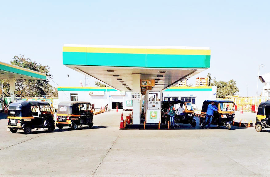Plight of motorists due to CNG shortage